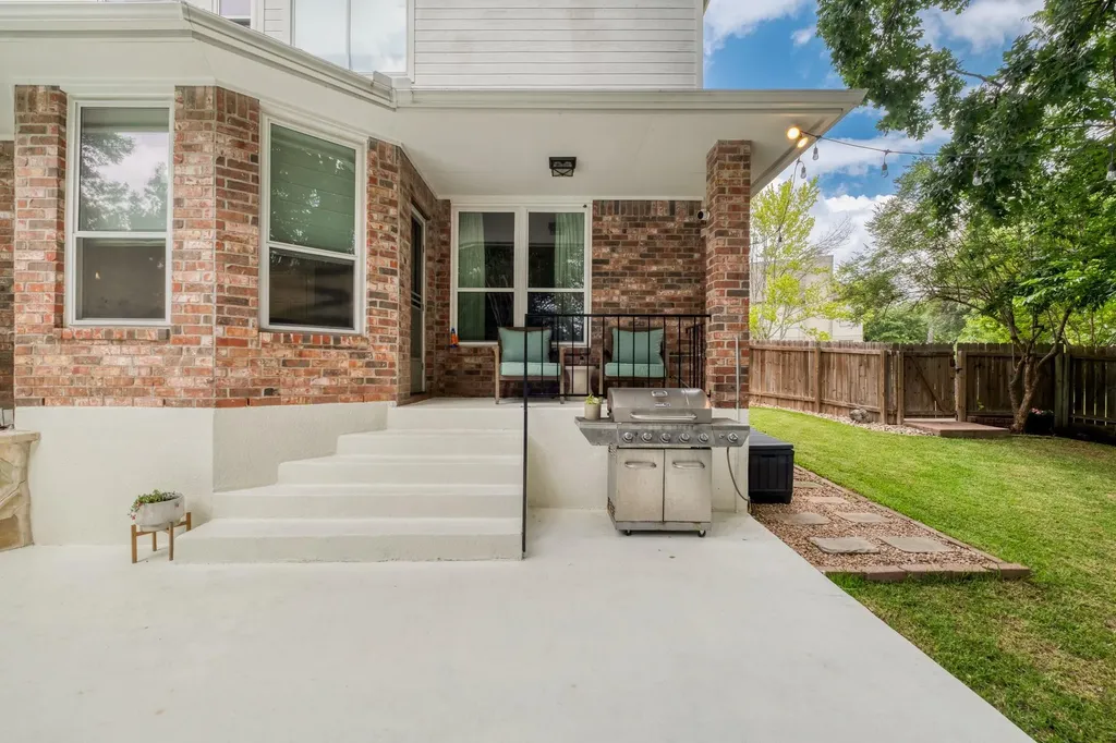 2 Scenic Terrace Round Rock TX 78664