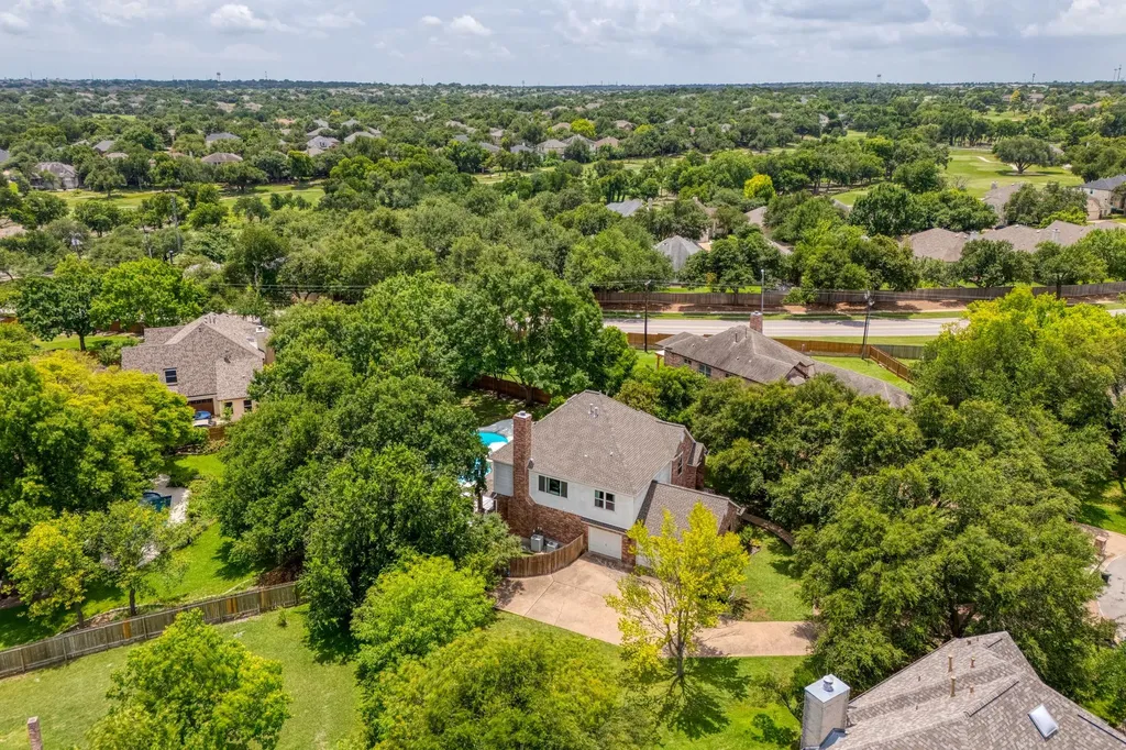 2 Scenic Terrace Round Rock TX 78664