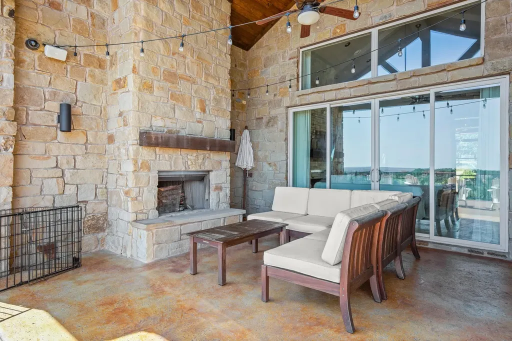 1110 Crestone Stream Drive Austin TX 78738