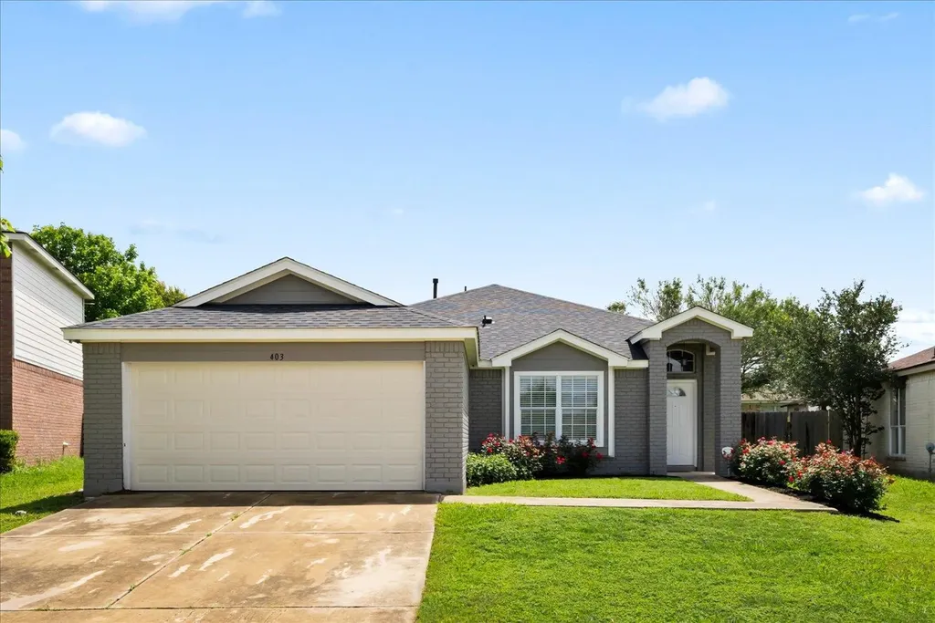 403 Thunderstorm Avenue Lockhart TX 78644