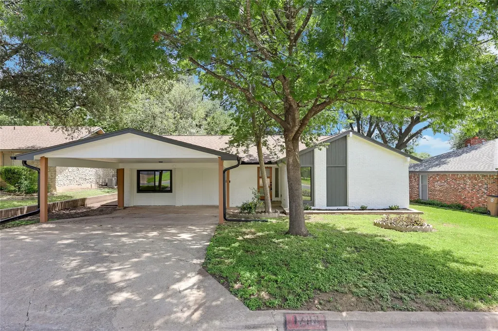 1708 Raven Drive Austin TX 78752