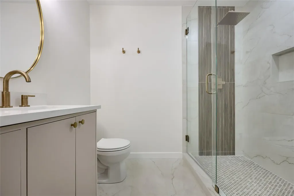 1708 Raven Drive Austin TX 78752