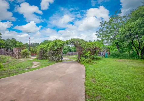 24203 Fulkes Road Leander TX 78641