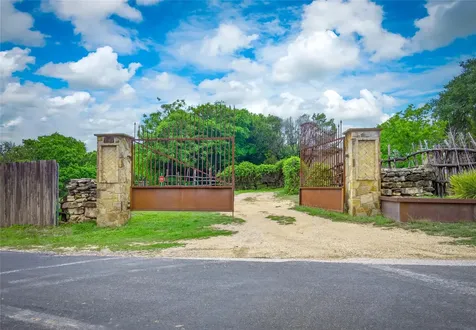 24203 Fulkes Road Leander TX 78641