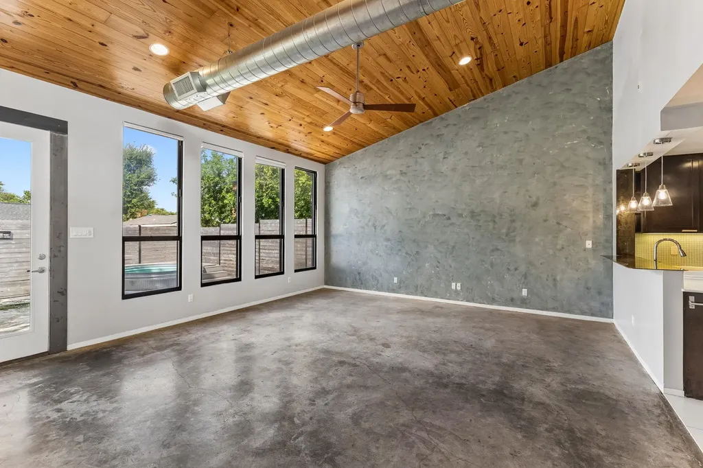 1501 Quail Crest Drive Austin TX 78758