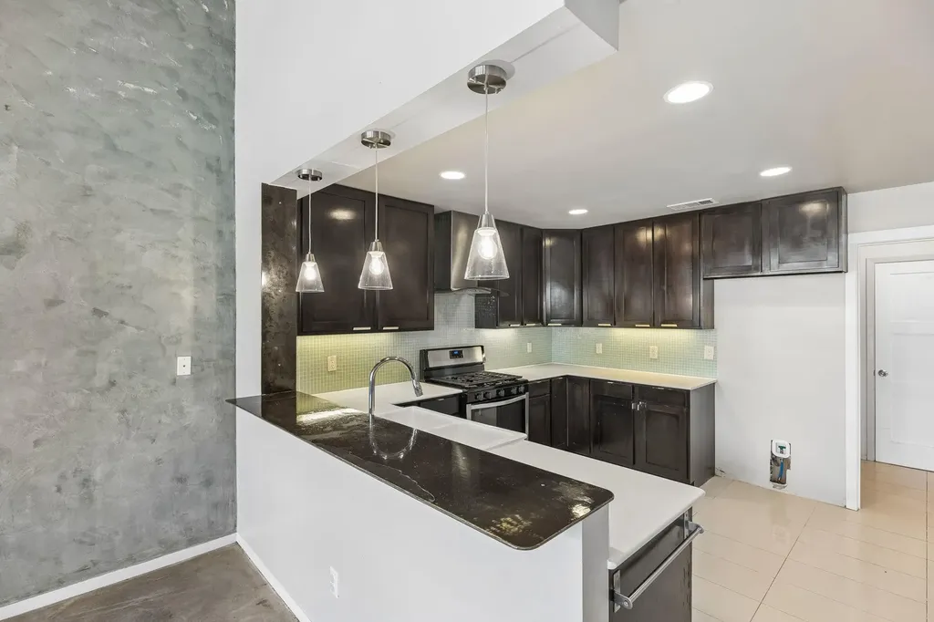 1501 Quail Crest Drive Austin TX 78758