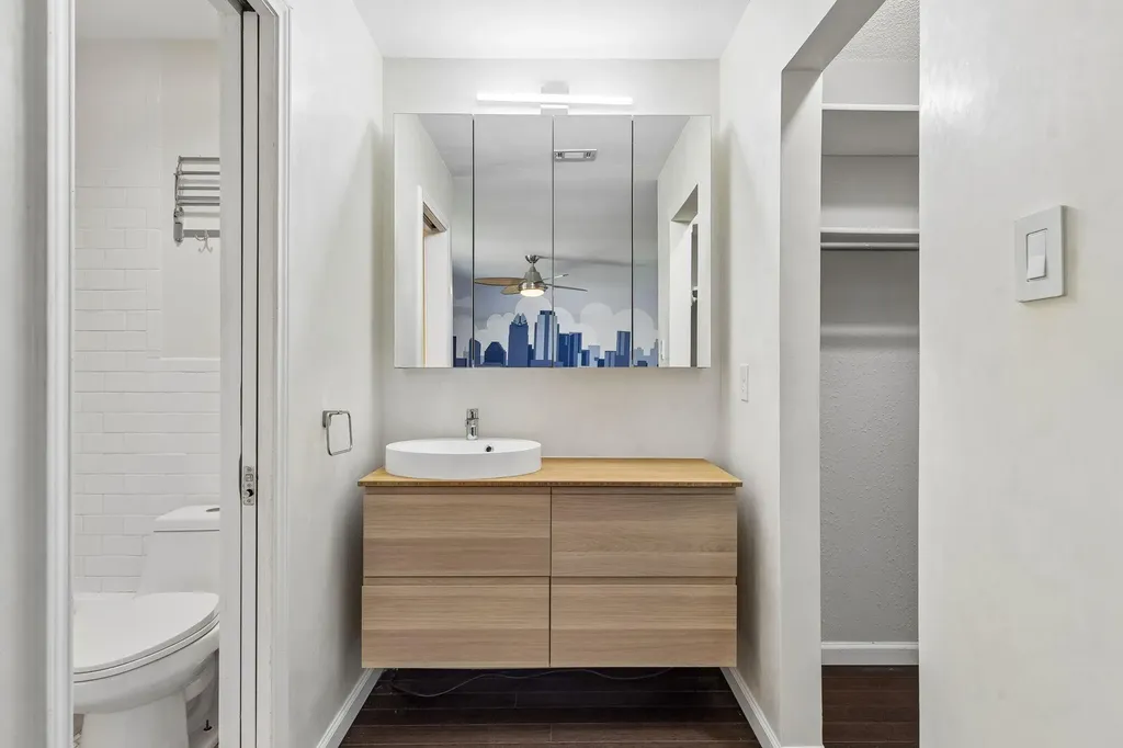1501 Quail Crest Drive Austin TX 78758