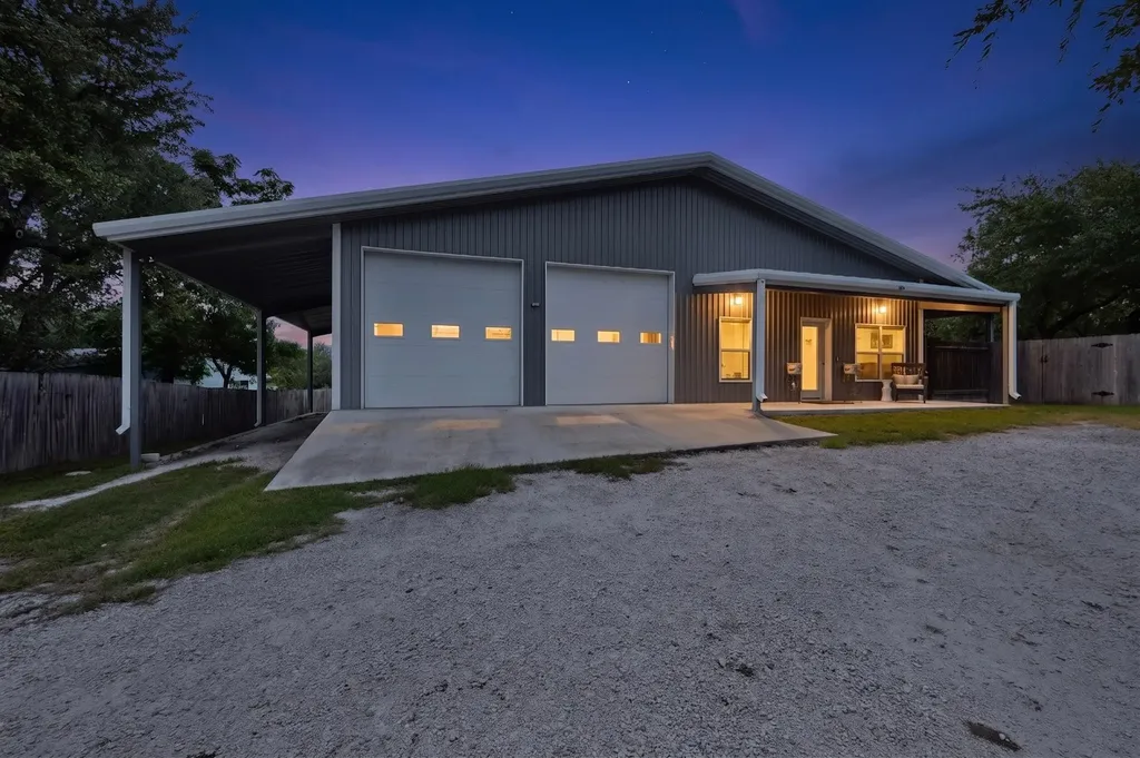15924 Stewart Road Austin TX 78734