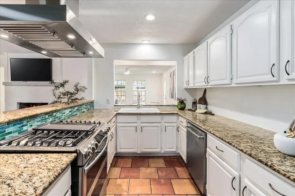 4805 Canyonbend Circle Austin TX 78735