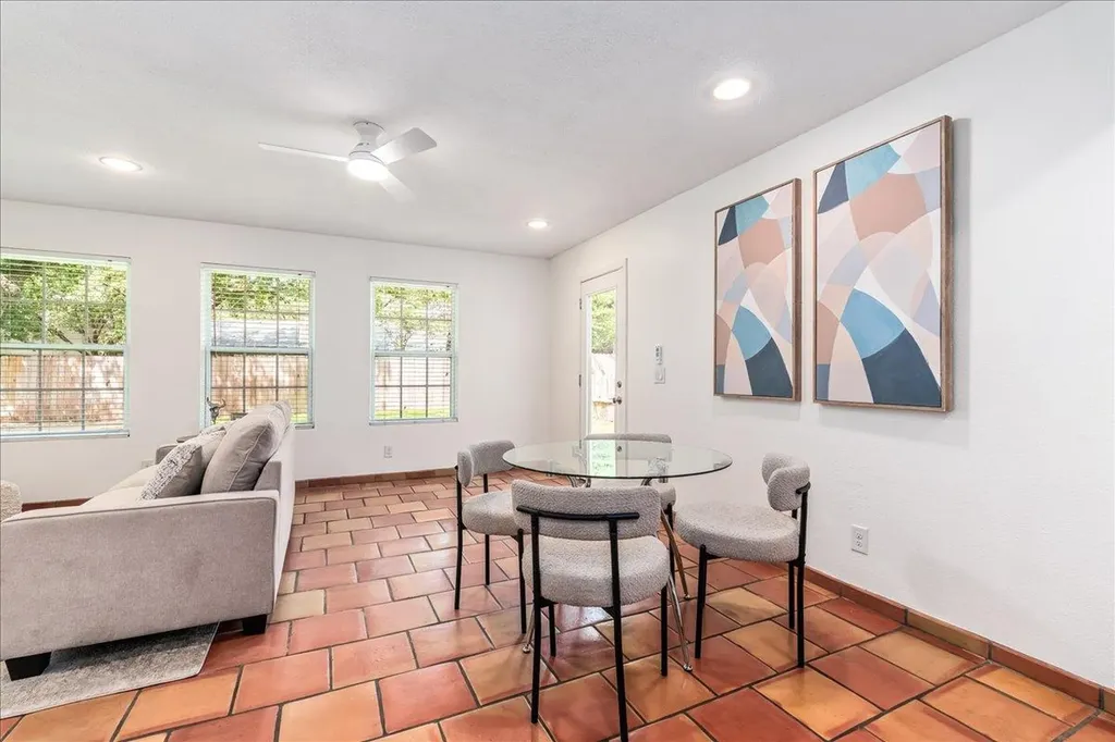 4805 Canyonbend Circle Austin TX 78735
