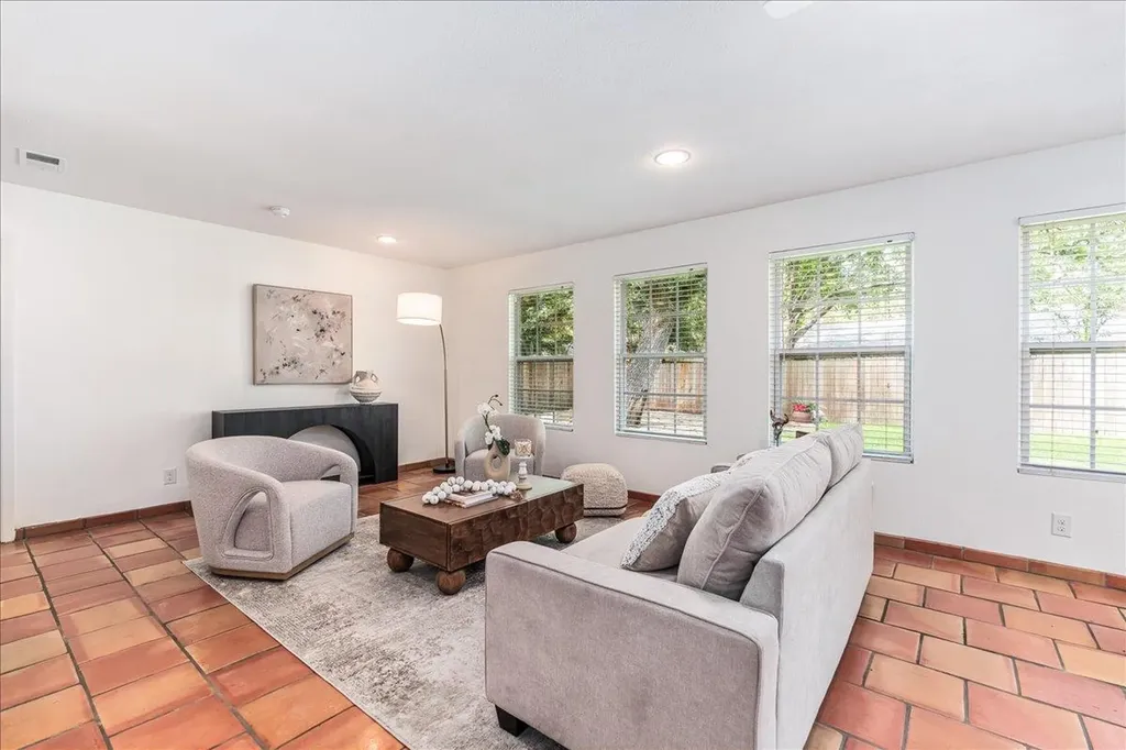 4805 Canyonbend Circle Austin TX 78735