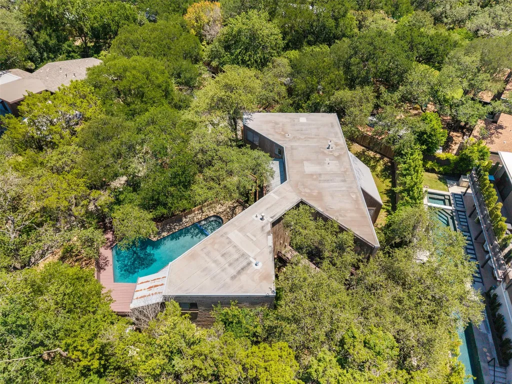 1706 Graywood Cove Austin TX 78704