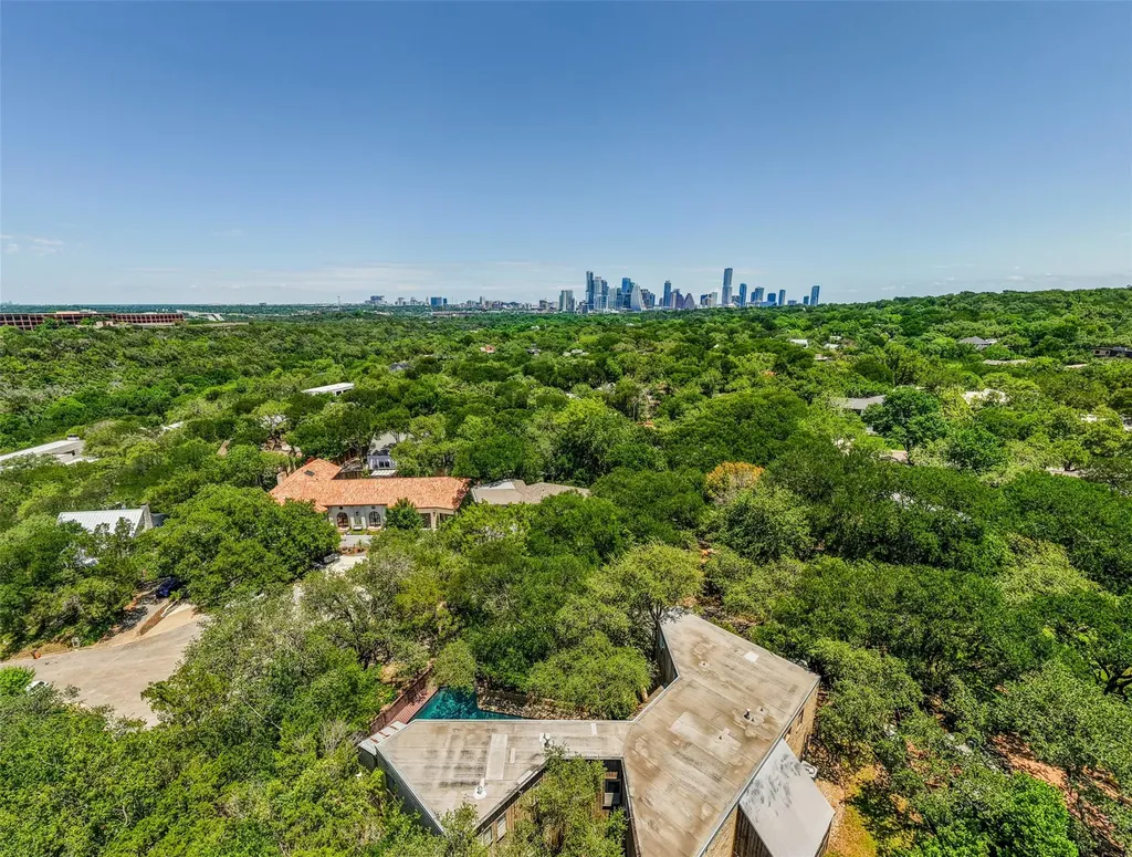 1706 Graywood Cove Austin TX 78704
