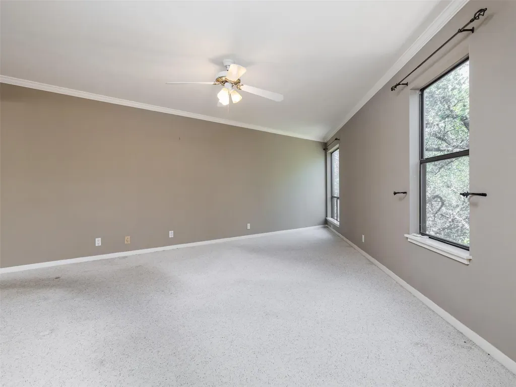 1706 Graywood Cove Austin TX 78704