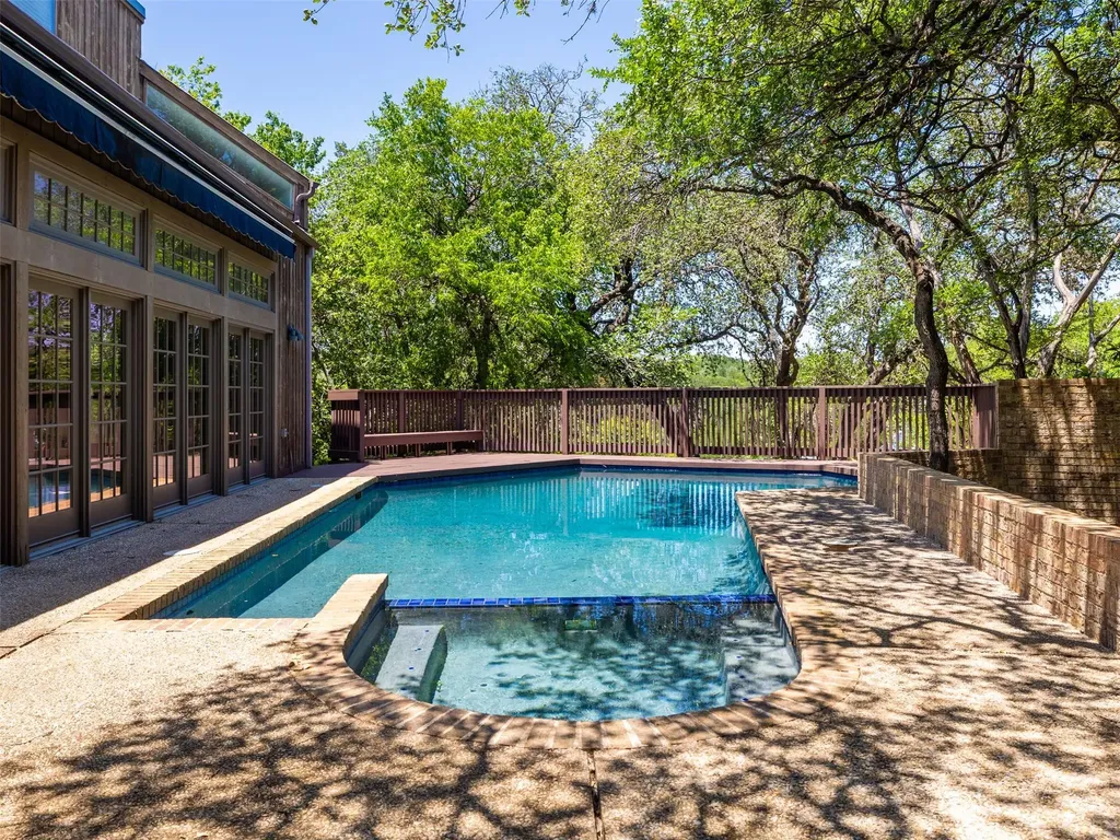 1706 Graywood Cove Austin TX 78704