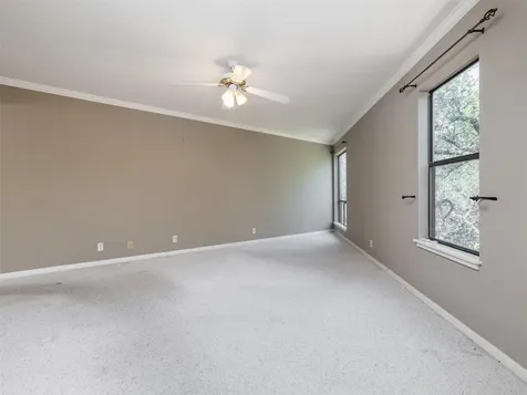 1706 Graywood Cove Austin TX 78704
