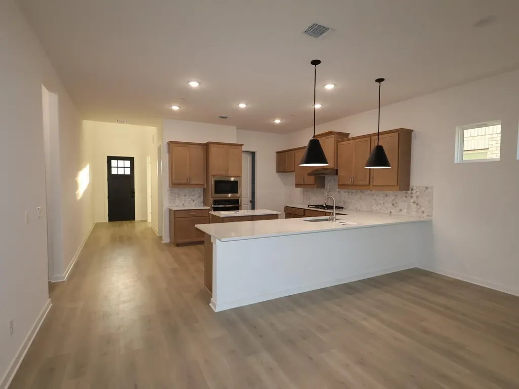 832 Purmela Street Leander TX 78641