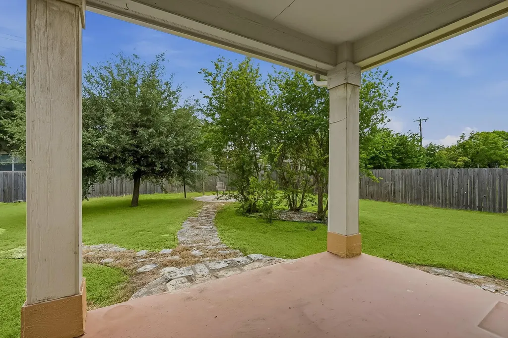 109 Silver Lace Lane Round Rock TX 78664