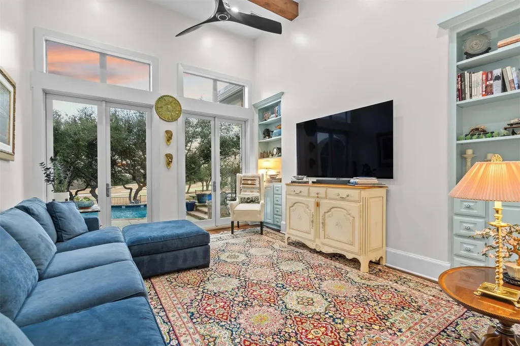 108 Golden Bear Cove Austin TX 78738