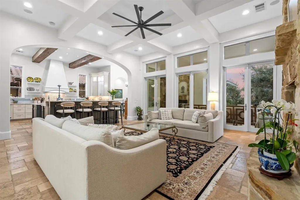 108 Golden Bear Cove Austin TX 78738