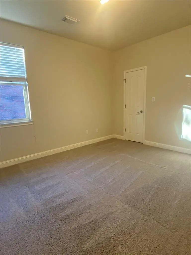 1813 Val Verde Austin TX 78732