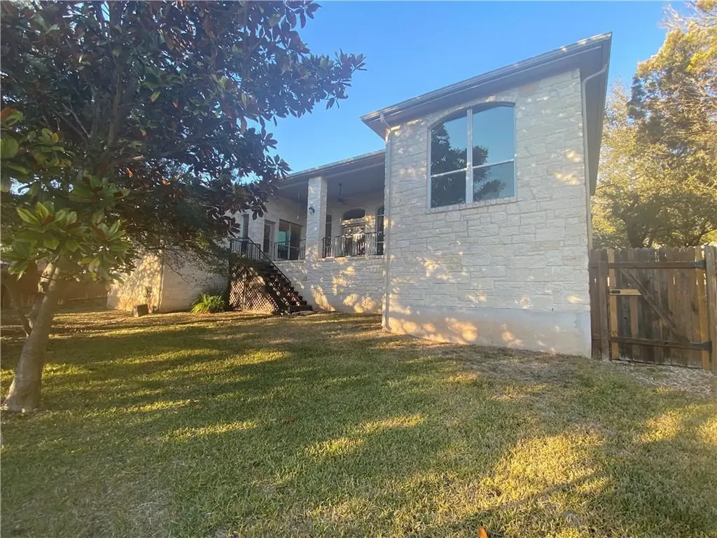 1813 Val Verde Austin TX 78732