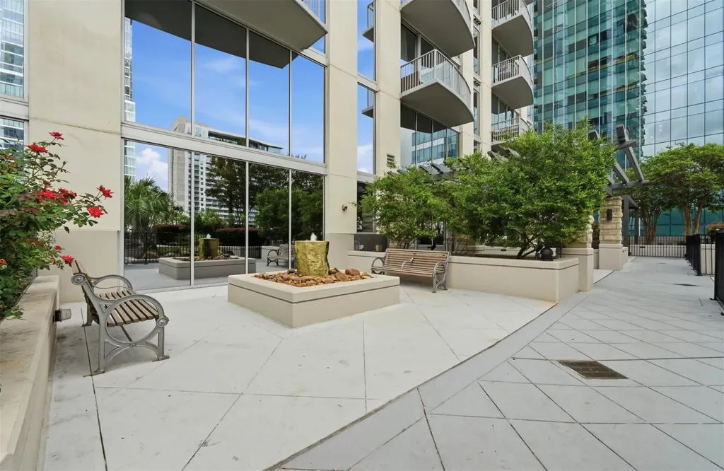 360 Nueces Street Austin TX 78701