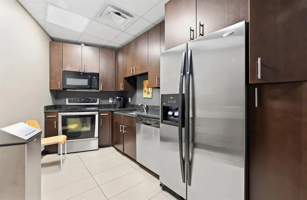 360 Nueces Street Austin TX 78701