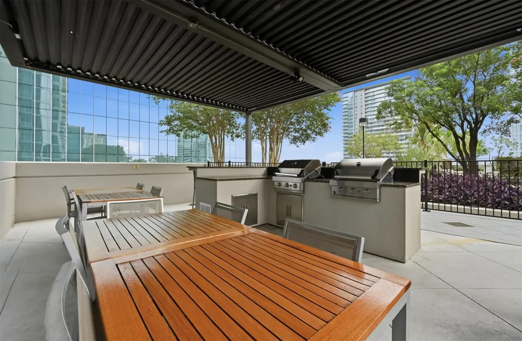 360 Nueces Street Austin TX 78701