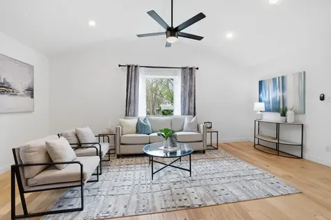 2905 Brinwood Avenue Austin TX 78704