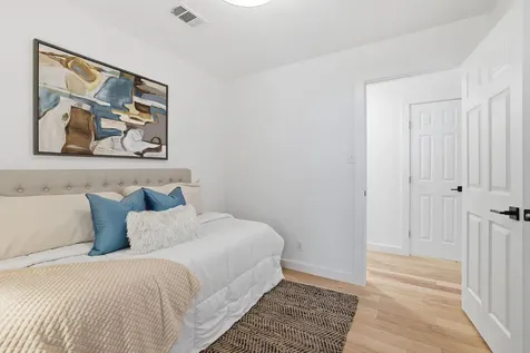 2905 Brinwood Avenue Austin TX 78704