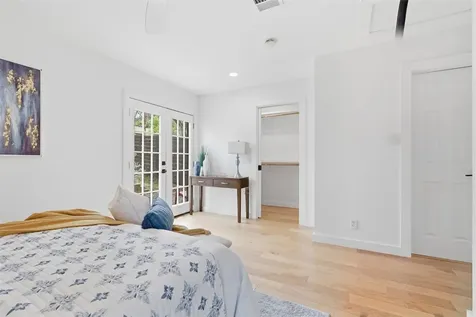 2905 Brinwood Avenue Austin TX 78704