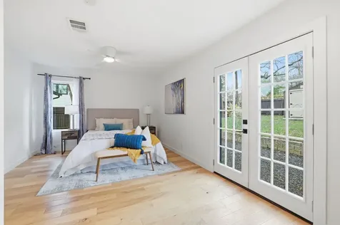 2905 Brinwood Avenue Austin TX 78704