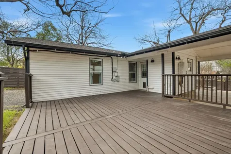 2905 Brinwood Avenue Austin TX 78704