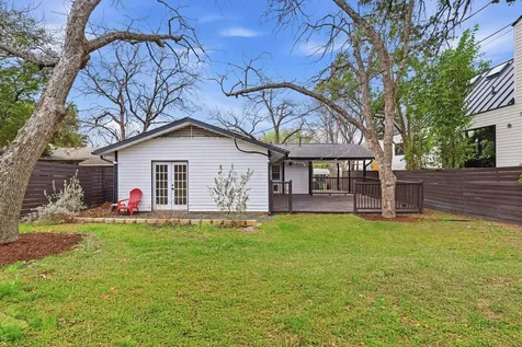 2905 Brinwood Avenue Austin TX 78704