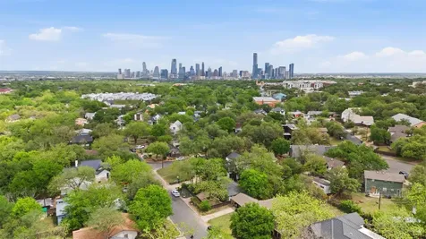 2905 Brinwood Avenue Austin TX 78704