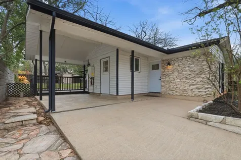 2905 Brinwood Avenue Austin TX 78704