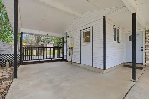 2905 Brinwood Avenue Austin TX 78704
