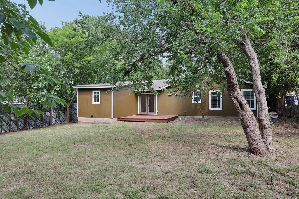 4906 Eastdale Drive E Austin TX 78723