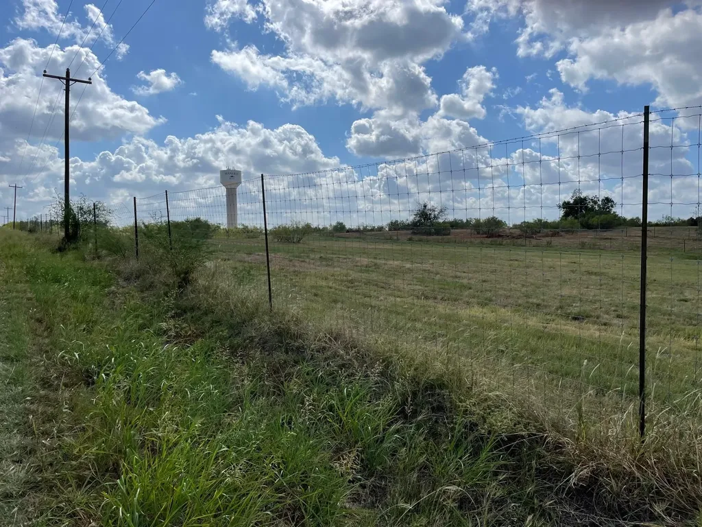 Tbd-lot 5 Cr 484 Elgin TX 78621