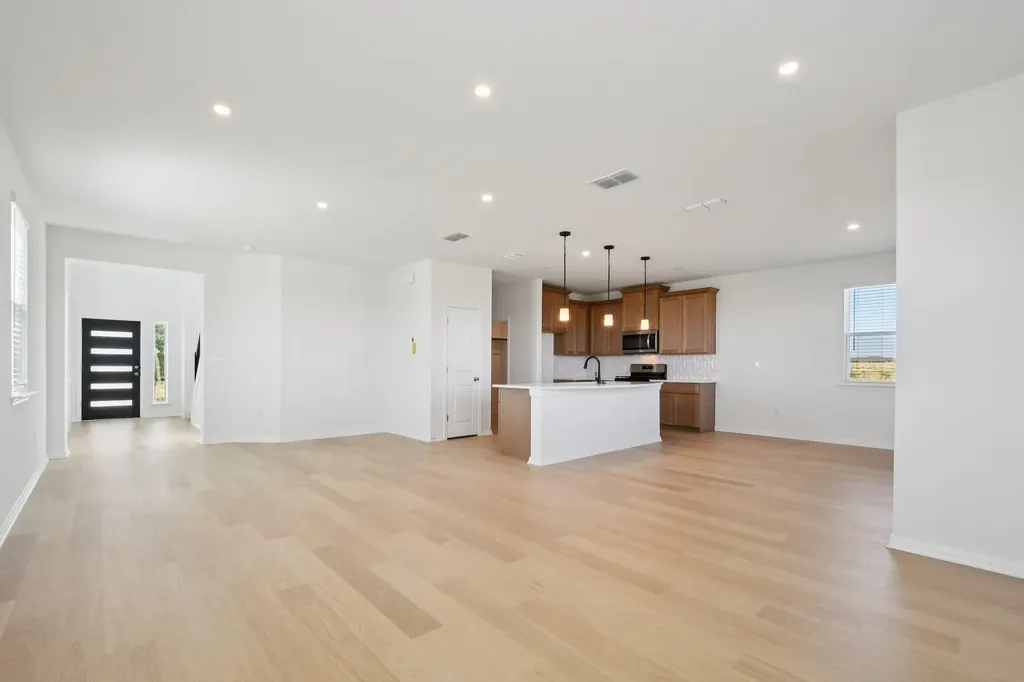 11408 Crazy Alice Run Manor TX 78653