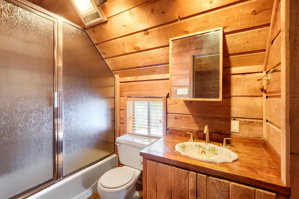 204 Topspin Drive Spicewood TX 78669