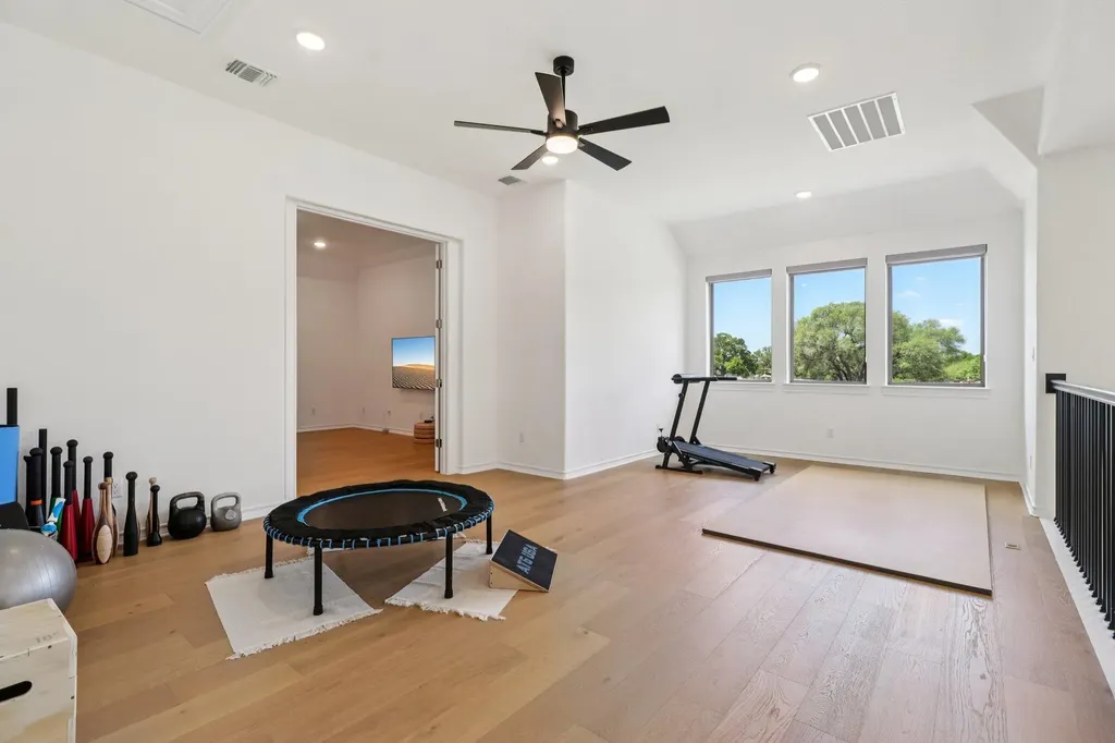 101 Wolf Ridge Road Georgetown TX 78628