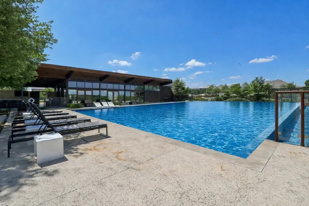 101 Wolf Ridge Road Georgetown TX 78628