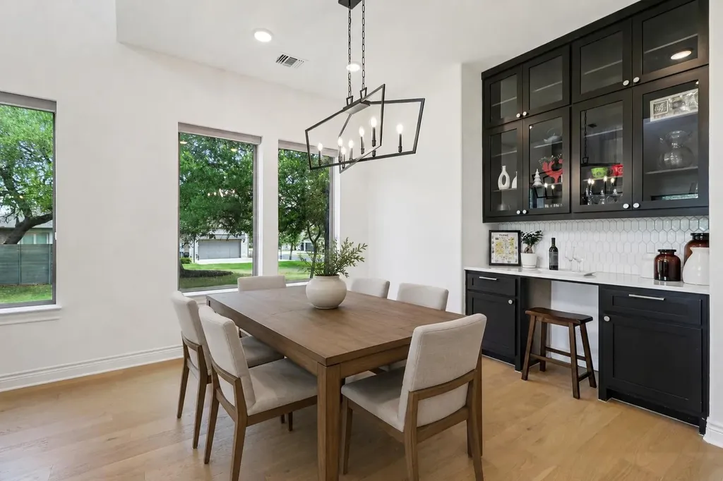 101 Wolf Ridge Road Georgetown TX 78628