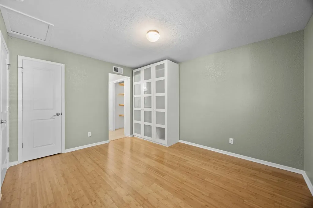 3204 Menchaca Road Austin TX 78704