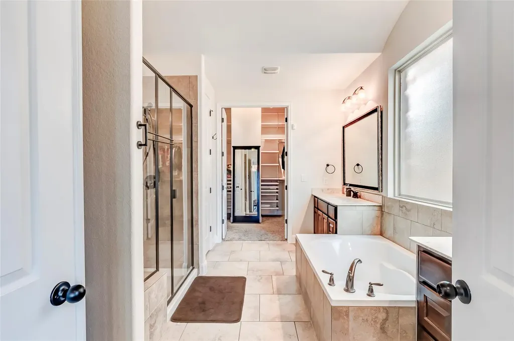 2217 Cactus Valley Drive Leander TX 78641