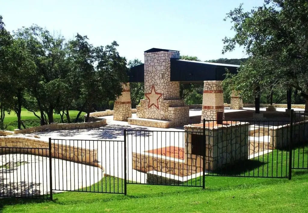 2701 Ambush Canyon Leander TX 78641