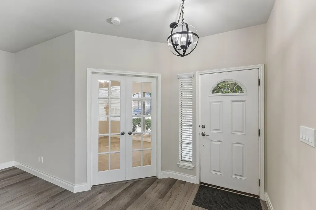 1049 Sussex Way Round Rock TX 78665