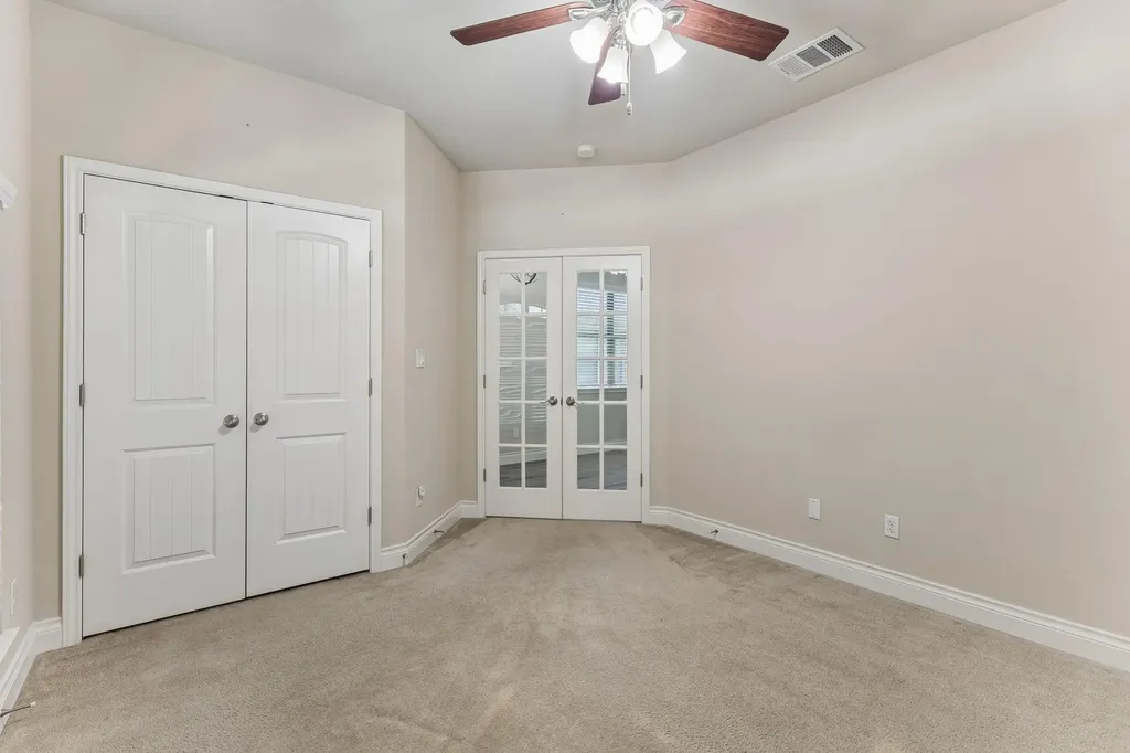 1049 Sussex Way Round Rock TX 78665